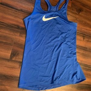 NIKE DRI-FIT
